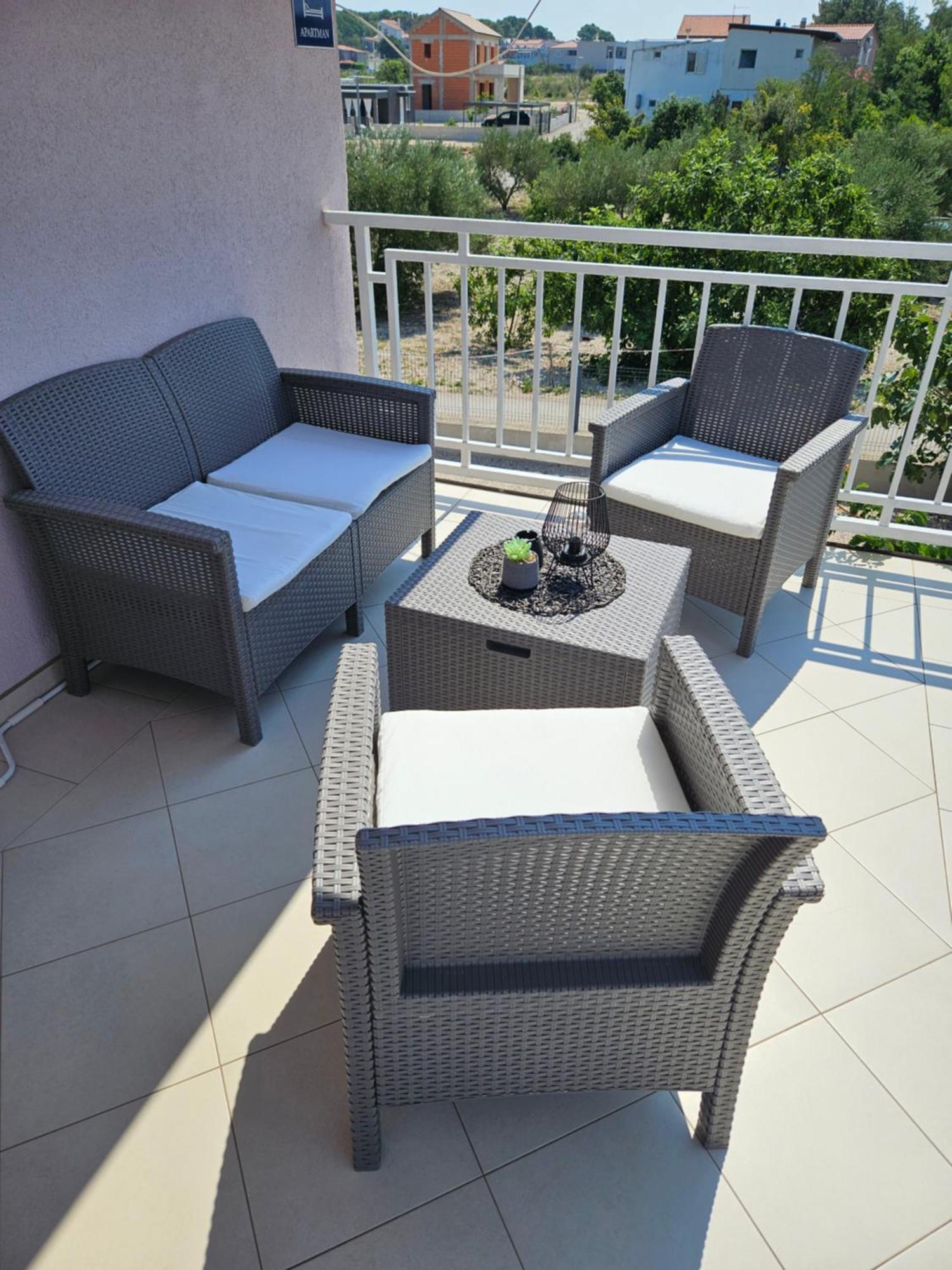 Apartment Vip Pirovac Exteriör bild